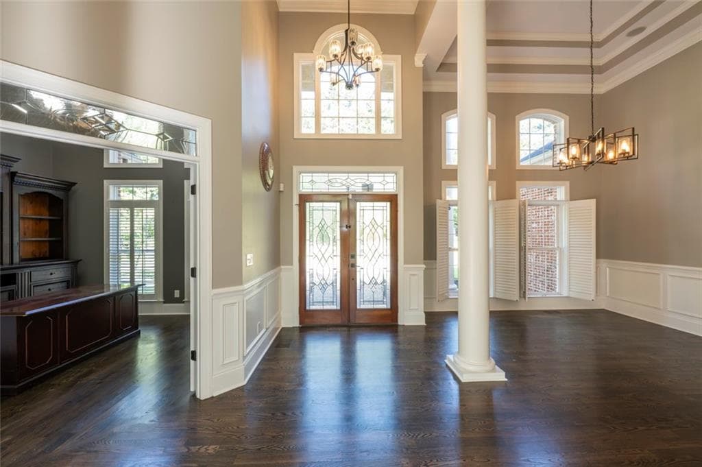 6 bedroom, 6 bathroom, 7,154 sq ft single family residence for rent at 5211 Hadaway Road, Kennesaw, GA 30152 for $6,750 a month — photo 3