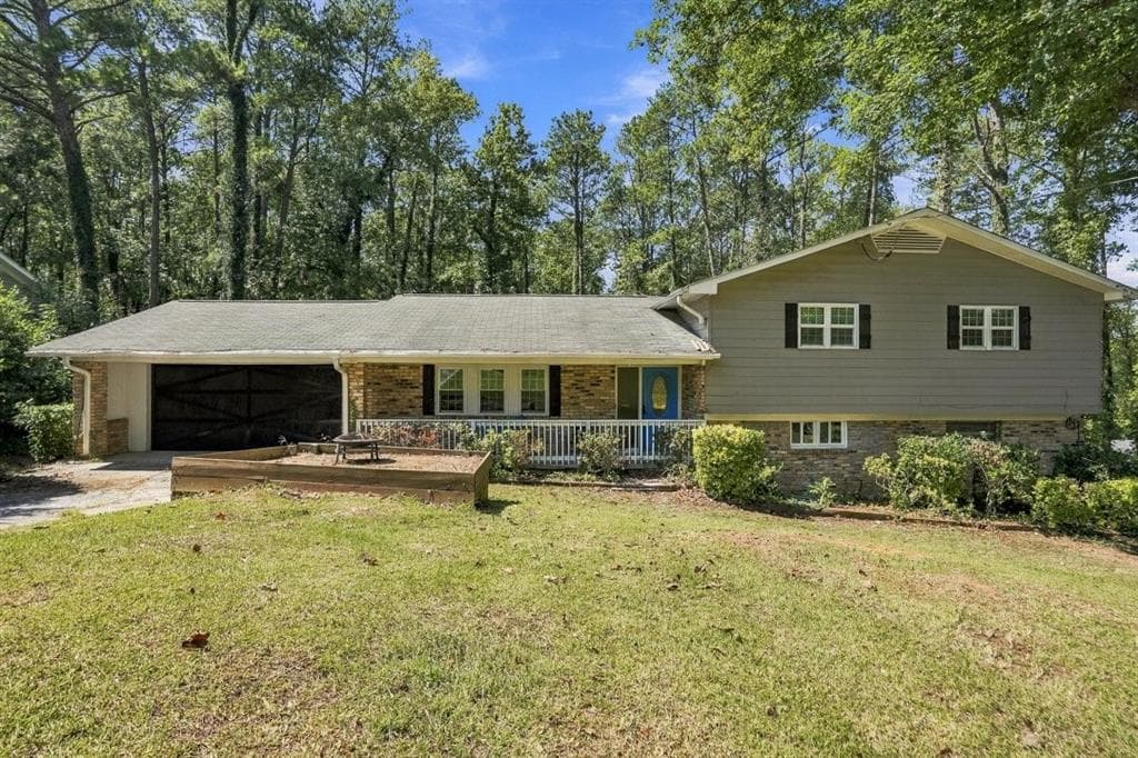 4 bedroom, 3 bathroom, 2,262 sq ft single family residence for sale at 3179 Flamingo Drive, East Point, GA 30344