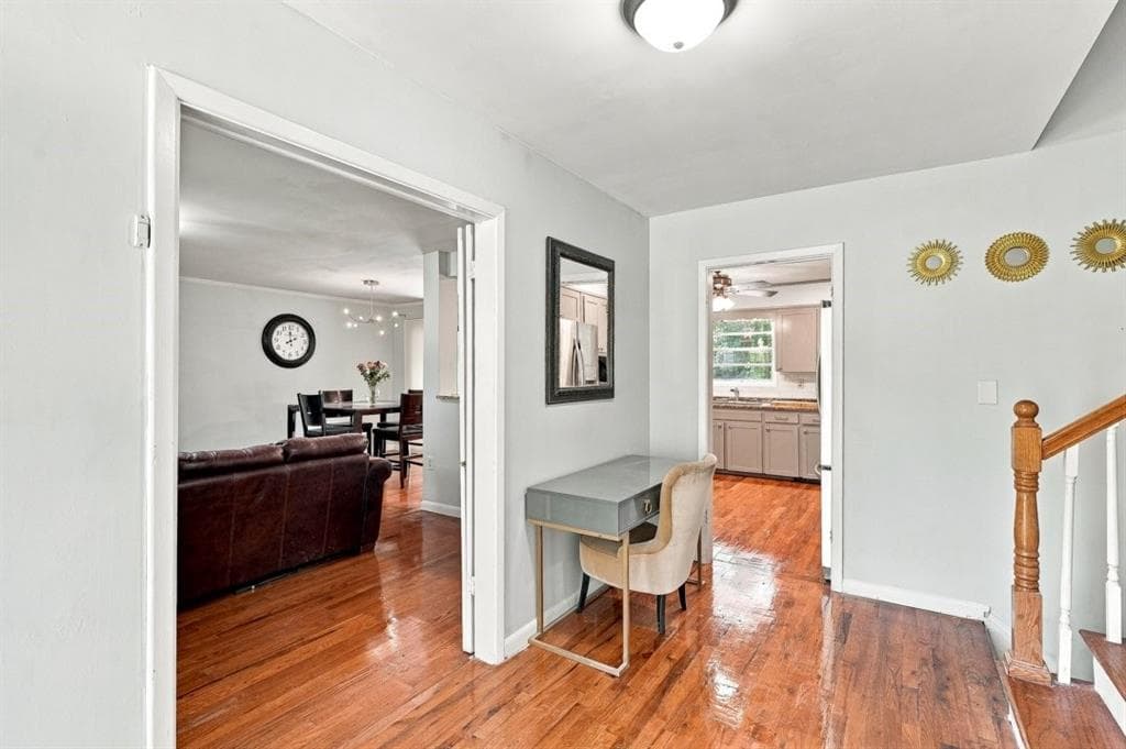 4 bedroom, 3 bathroom, 2,262 sq ft single family residence for sale at 3179 Flamingo Drive, East Point, GA 30344 — photo 3