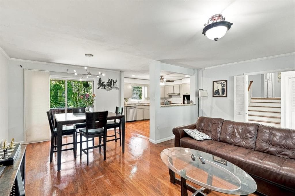 4 bedroom, 3 bathroom, 2,262 sq ft single family residence for sale at 3179 Flamingo Drive, East Point, GA 30344 — photo 7