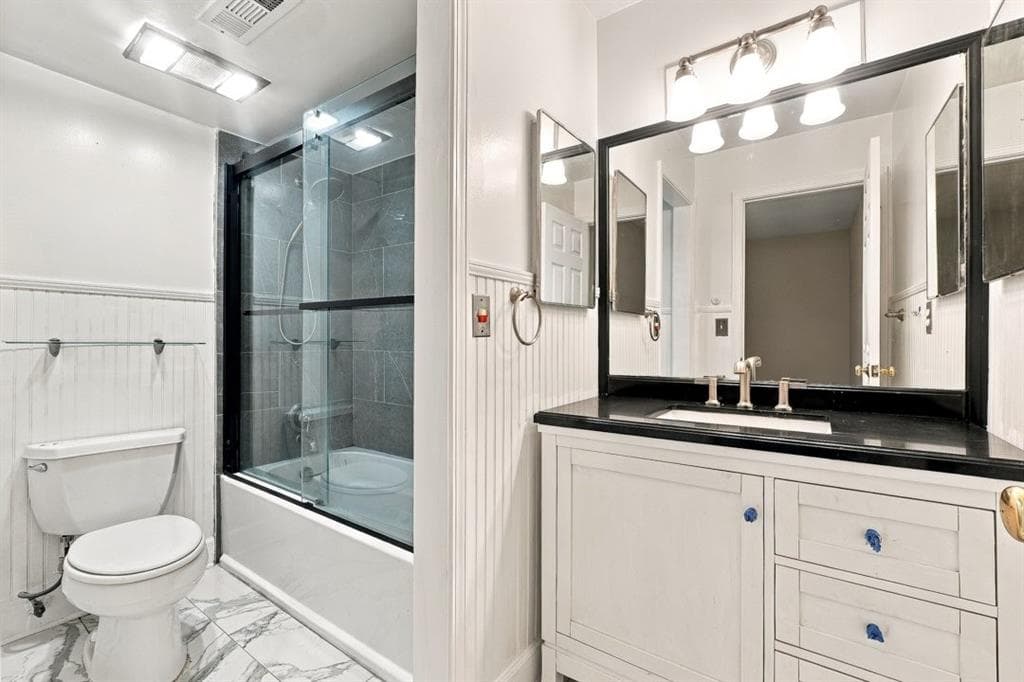 2 bedroom, 2 bathroom, 1,273 sq ft condominium for sale at 175 Barone Place, Atlanta, GA 30327 — photo 4