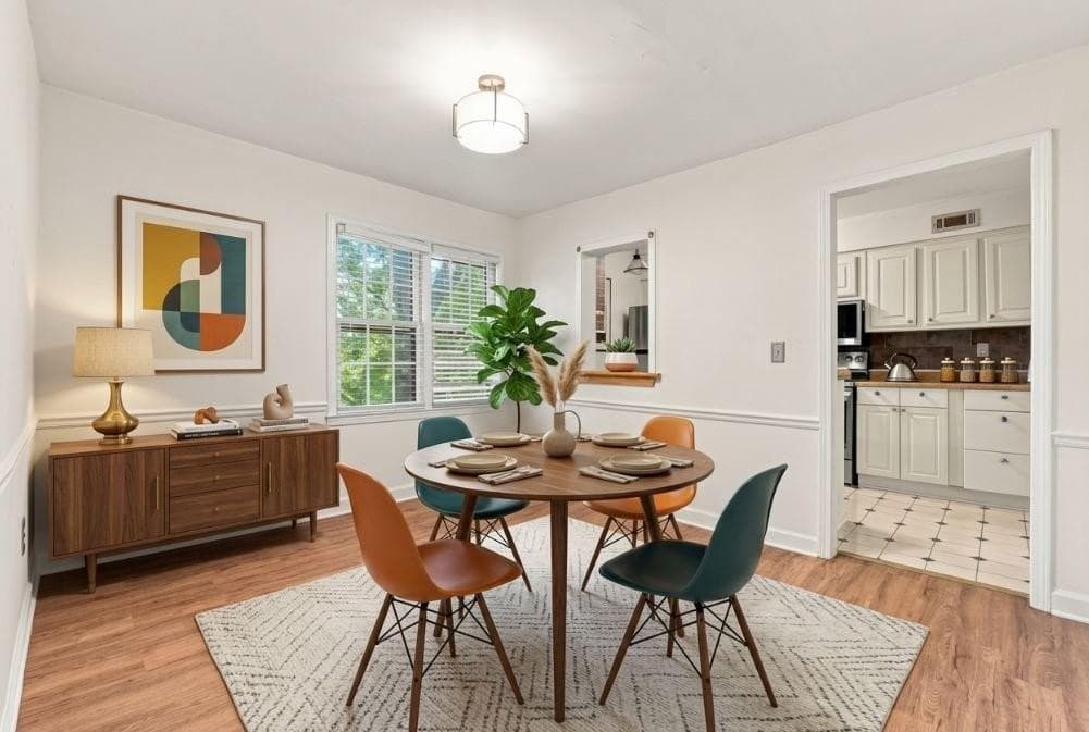 2 bedroom, 2 bathroom, 1,273 sq ft condominium for sale at 175 Barone Place, Atlanta, GA 30327 — photo 2