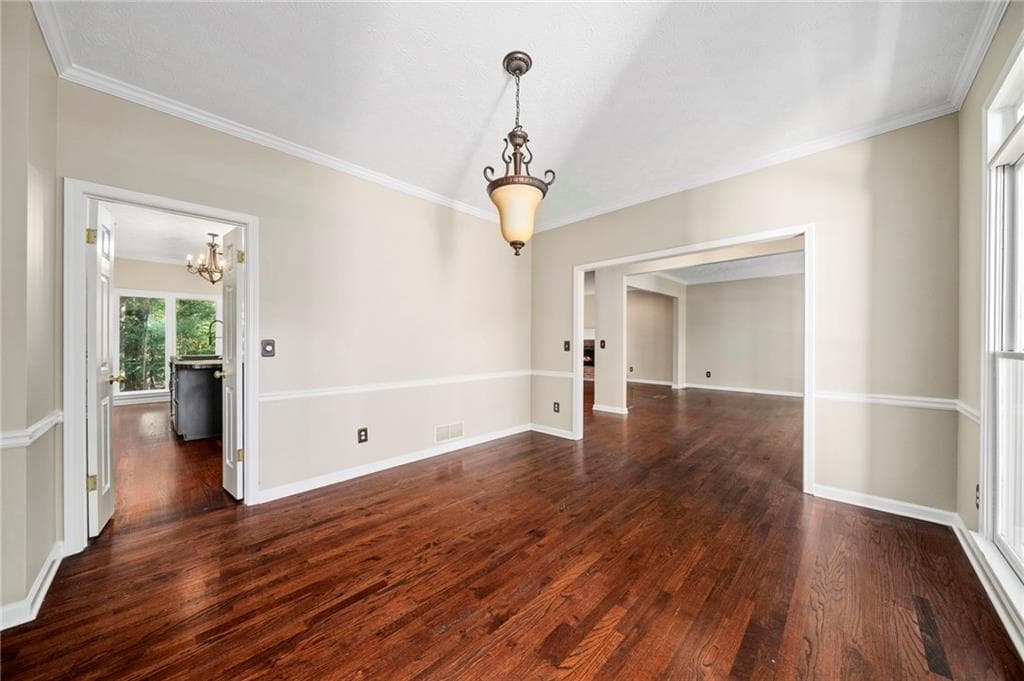 5 bedroom, 4 bathroom, 3,202 sq ft single family residence under contract at 3256 Fieldcrest Road, Loganville, GA 30052 — photo 10