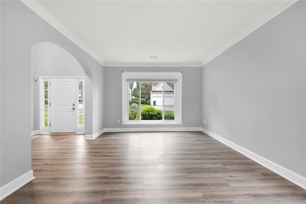 4 bedroom, 3 bathroom, 2,570 sq ft single family residence for rent at 702 Ashley Glen Lane, Johns Creek, GA 30022 for $3,000 a month — photo 5