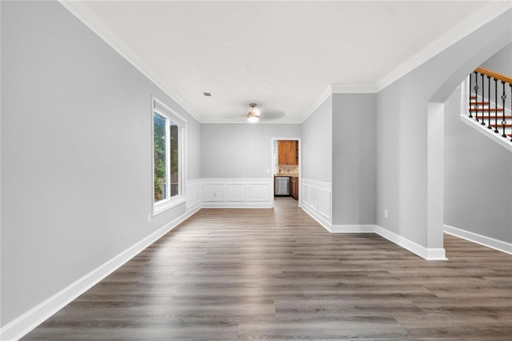 4 bedroom, 3 bathroom, 2,570 sq ft single family residence for rent at 702 Ashley Glen Lane, Johns Creek, GA 30022 for $3,000 a month — photo 8