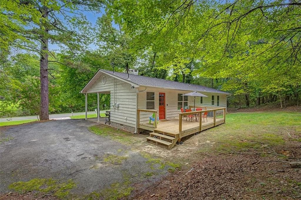 3 bedroom, 1 bathroom, 1,206 sq ft single family residence for sale at 147 Reynolds Bridge Road, Kingston, GA 30145 — photo 2