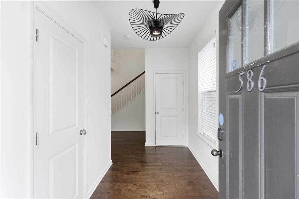 3 bedroom, 3 bathroom, 2,236 sq ft single family residence for rent at 586 Morrow Lane, Atlanta, GA 30331 for $2,450 a month — photo 3