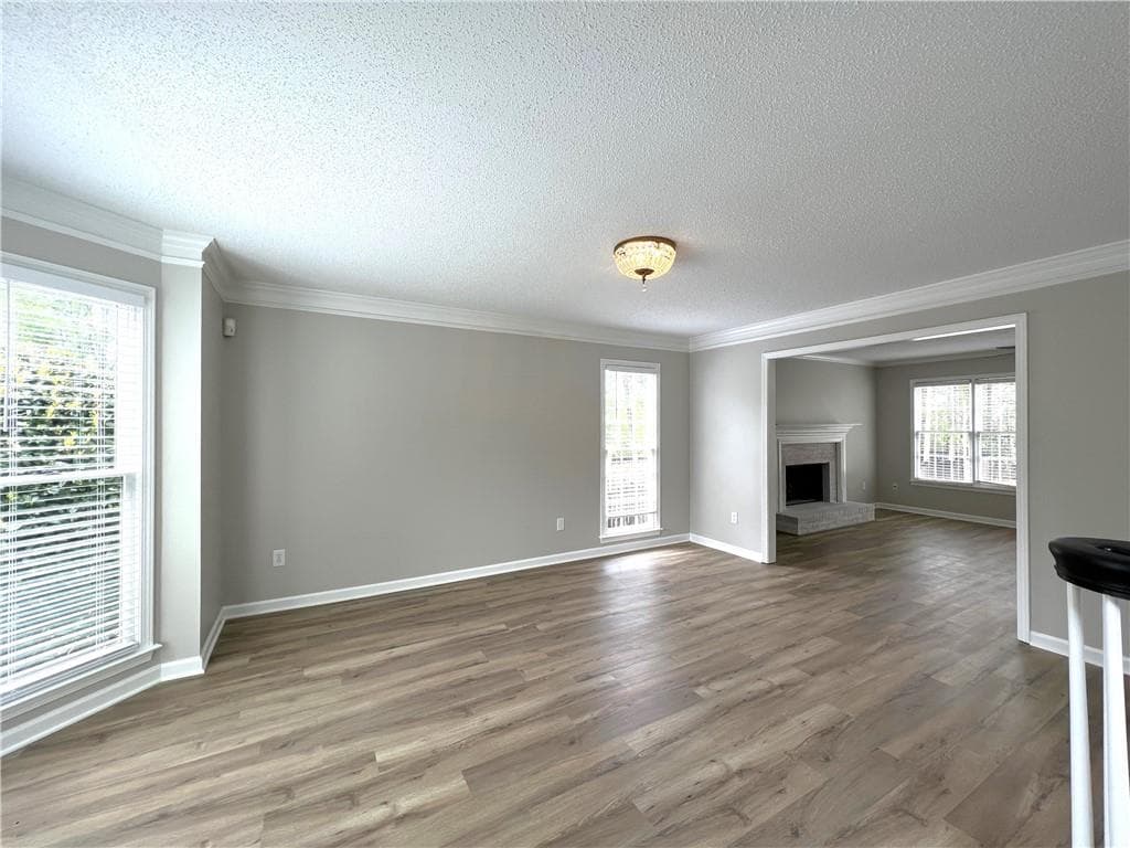 5 bedroom, 5 bathroom, 3,400 sq ft single family residence for rent at 12560 Crabapple Chase Drive, Alpharetta, GA 30004 for $4,850 a month — photo 5