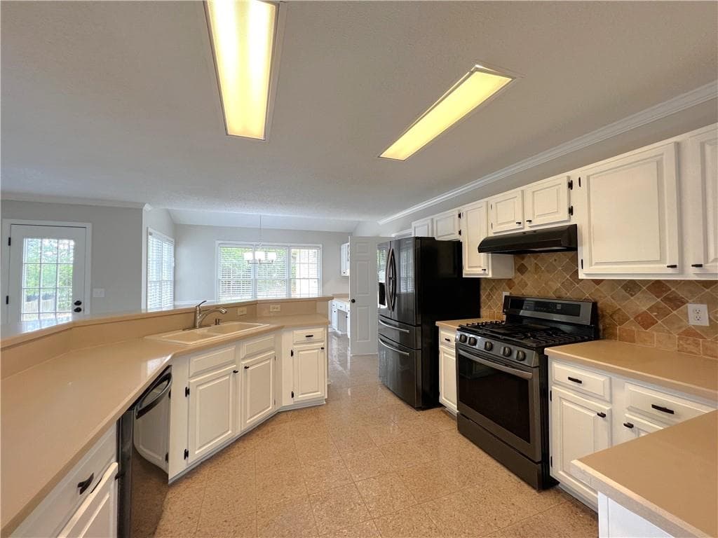 5 bedroom, 5 bathroom, 3,400 sq ft single family residence for rent at 12560 Crabapple Chase Drive, Alpharetta, GA 30004 for $4,850 a month — photo 8