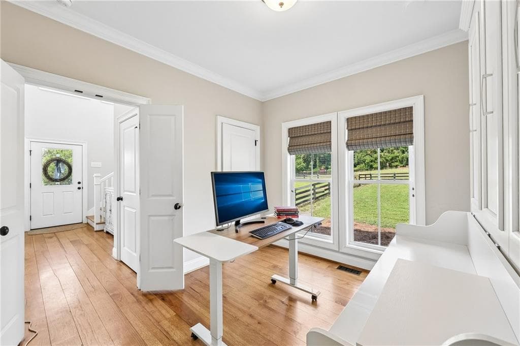 4 bedroom, 4 bathroom, 2,616 sq ft single family residence for sale at 109 Etowah Downs Court, Ball Ground, GA 30107 — photo 5