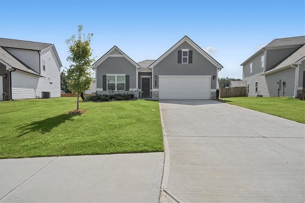 3 bedroom, 2 bathroom, 1,837 sq ft single family residence for sale at 129 Marion Drive, Cartersville, GA 30120 — photo 3