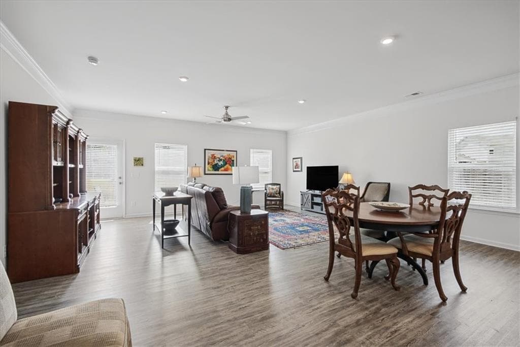 3 bedroom, 2 bathroom, 1,837 sq ft single family residence for sale at 129 Marion Drive, Cartersville, GA 30120 — photo 6