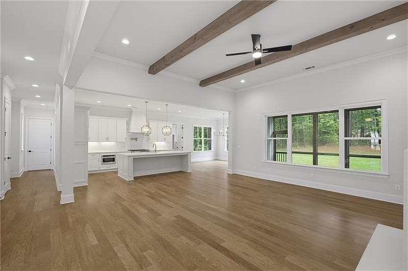 4 bedroom, 4 bathroom, 3,652 sq ft single family residence for sale at 74 Green Terrace, Newnan, GA 30265 — photo 7