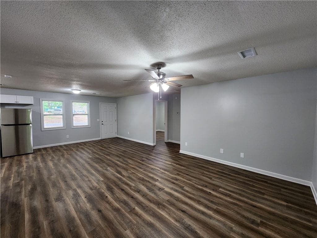 3 bedroom, 2 bathroom, 1,134 sq ft single family residence for rent at 723 W Creek Circle, Monroe, GA 30655 for $1,495 a month — photo 6