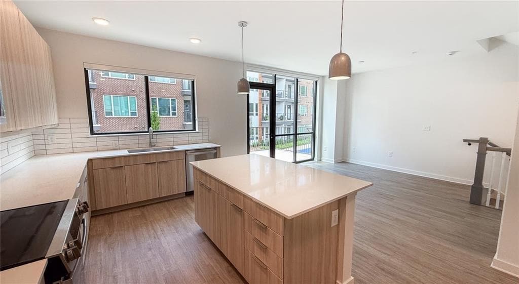 4 bedroom, 4 bathroom, 3,315 sq ft apartment for rent at 1350 Dresden Drive TH, Brookhaven, GA 30319 for $6,615 a month — photo 4