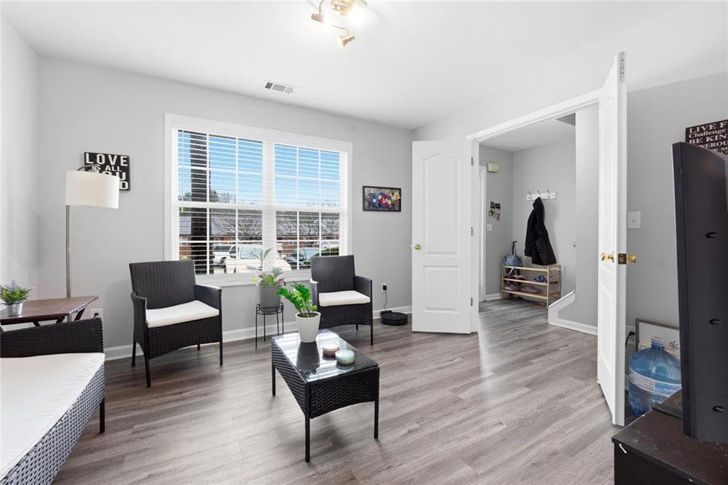 3 bedroom, 3 bathroom, 1,586 sq ft condominium for sale at 7712 Autry Circle 210, Douglasville, GA 30134 — photo 8