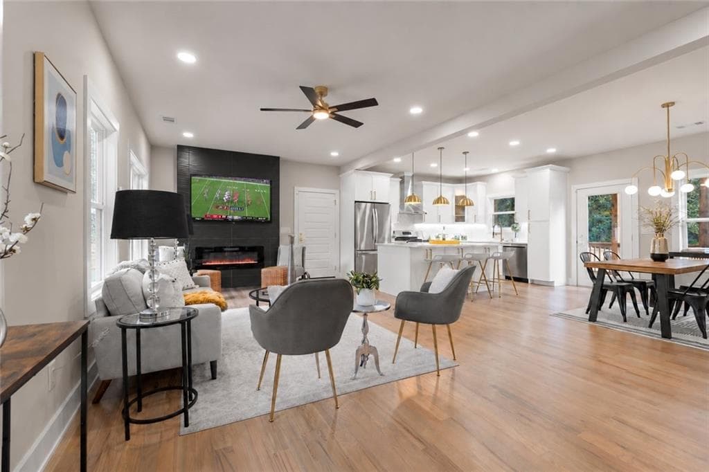 4 bedroom, 3 bathroom, 2,194 sq ft single family residence for sale at 2621 Patrick Court, Atlanta, GA 30317 — photo 8
