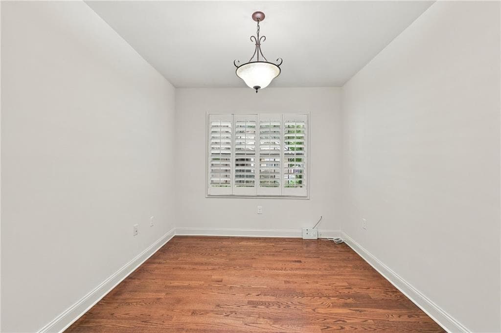 3 bedroom, 3 bathroom, 2,749 sq ft condominium for sale at 1340 Oak Meadows Lane, Cumming, GA 30041 — photo 10