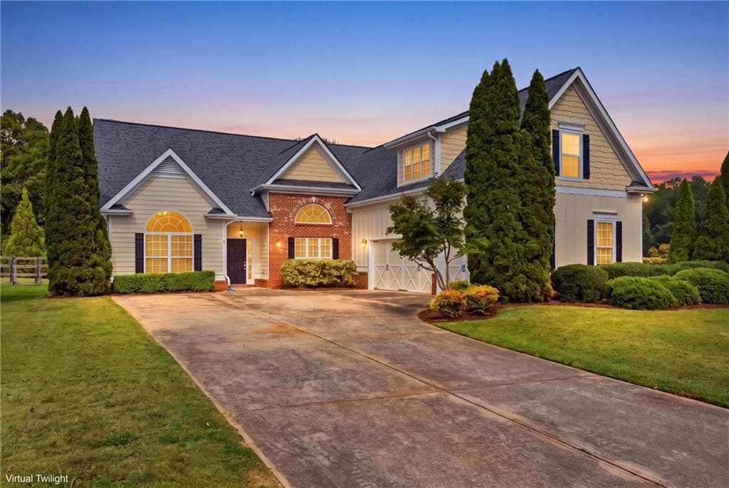 4 bedroom, 3 bathroom, 2,930 sq ft single family residence for sale at 9065 Blue Willow Court, Gainesville, GA 30506