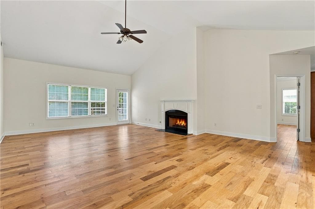 4 bedroom, 3 bathroom, 2,930 sq ft single family residence for sale at 9065 Blue Willow Court, Gainesville, GA 30506 — photo 3