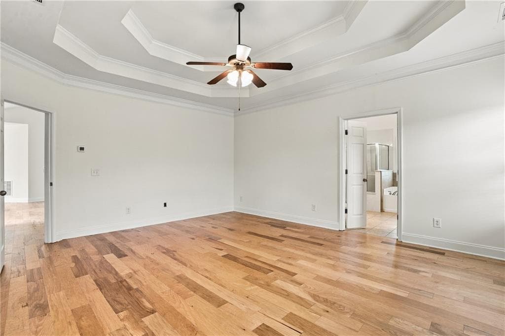 4 bedroom, 3 bathroom, 2,930 sq ft single family residence for sale at 9065 Blue Willow Court, Gainesville, GA 30506 — photo 4