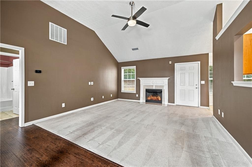 4 bedroom, 2 bathroom, 1,822 sq ft single family residence under contract at 6010 Ambercrest Court, Buford, GA 30518 — photo 4
