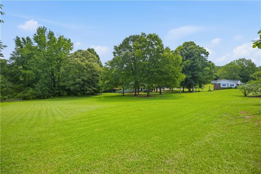 4 bedroom, 3 bathroom single family residence for sale at 1470 Jackson Drive, Cumming, GA 30040 — photo 7