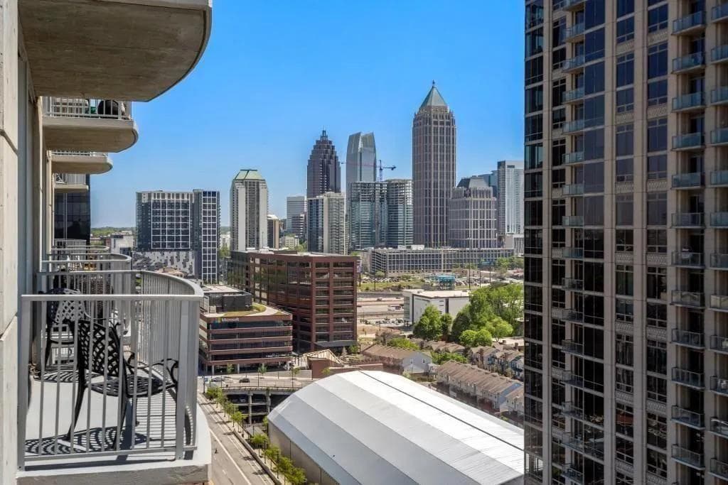 1 bedroom, 1 bathroom, 832 sq ft condominium for rent at 361 17th Street 1613, Atlanta, GA 30363 for $1,999 a month — photo 10