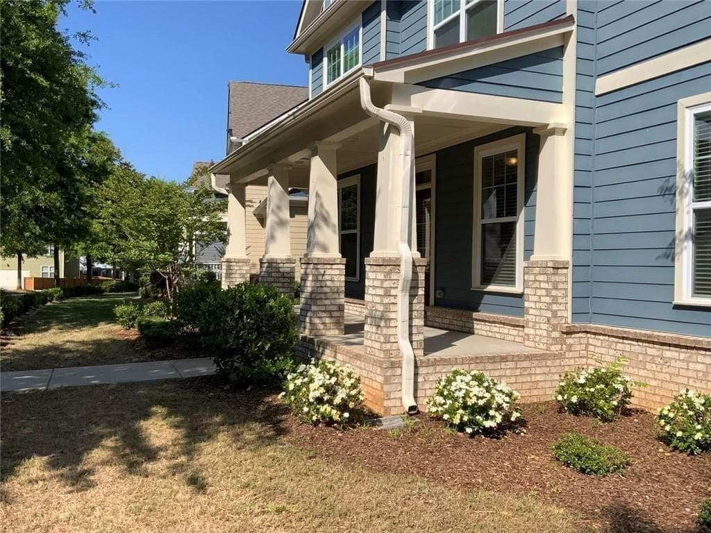 5 bedroom, 3 bathroom, 2,852 sq ft single family residence under contract at 9900 Ashton Old Road, Douglasville, GA 30135 — photo 4