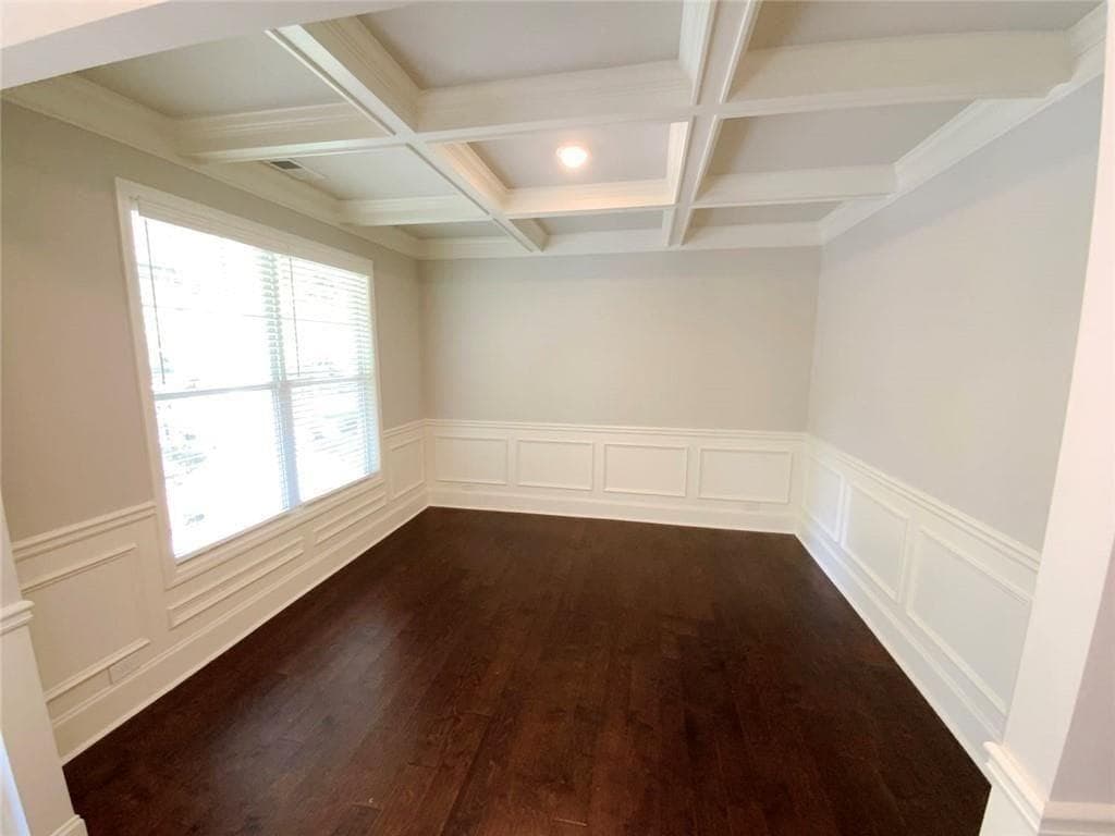 5 bedroom, 3 bathroom, 2,852 sq ft single family residence under contract at 9900 Ashton Old Road, Douglasville, GA 30135 — photo 7