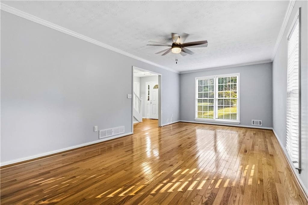 3 bedroom, 3 bathroom, 1,756 sq ft single family residence for sale at 2045 Maier Court, Snellville, GA 30078 — photo 8