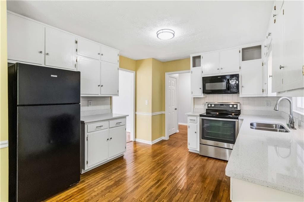 3 bedroom, 3 bathroom, 1,756 sq ft single family residence for sale at 2045 Maier Court, Snellville, GA 30078 — photo 10