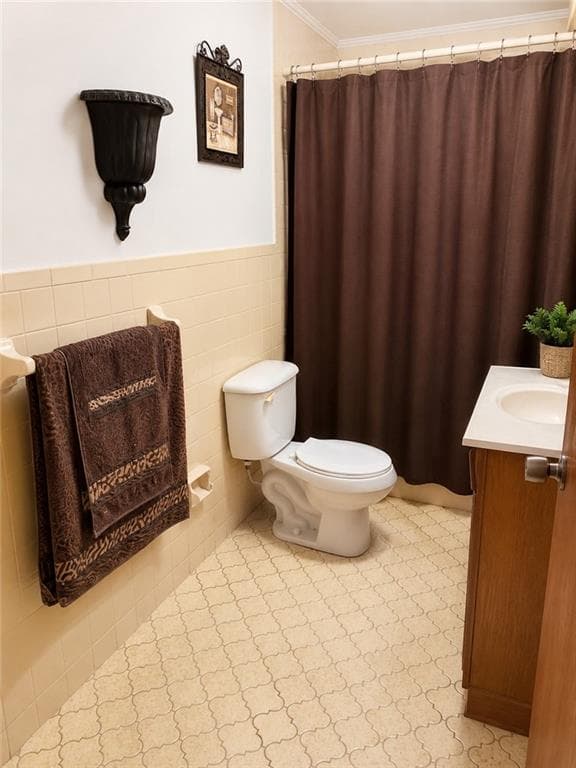 3 bedroom, 2 bathroom, 2,195 sq ft single family residence for sale at 1002 N Carroll Street, Albany, GA 31705 — photo 7