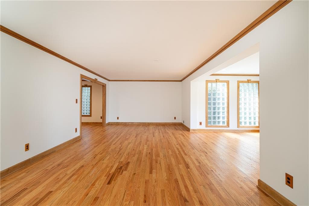 4 bedroom, 3 bathroom single family residence for sale at 3267 Ivanhoe Drive, Atlanta, GA 30327 — photo 9