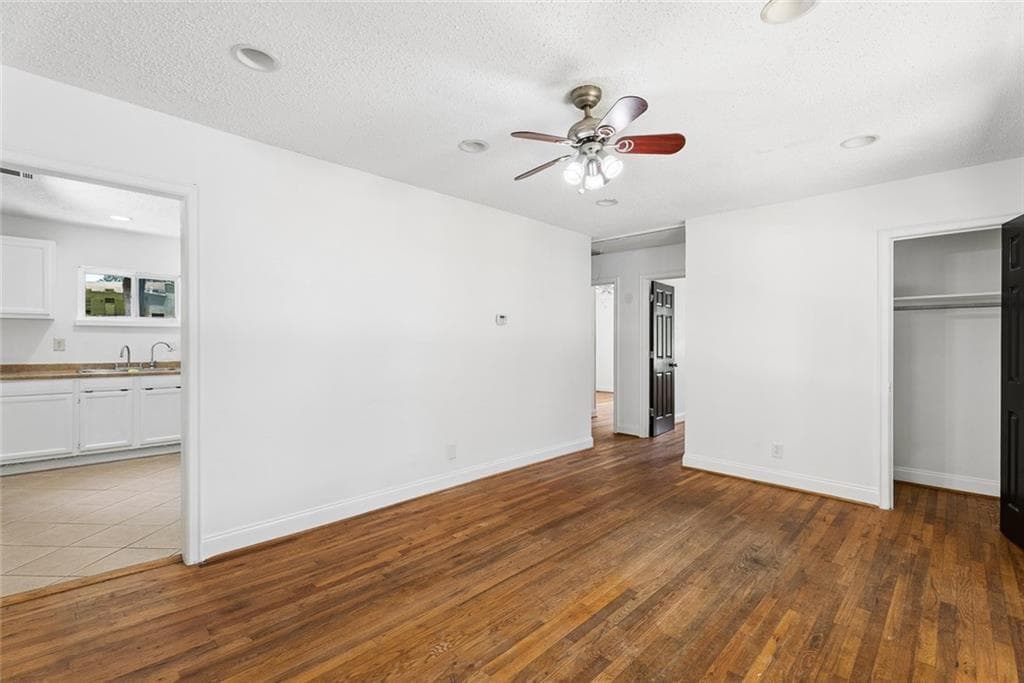2 bedroom, 1 bathroom, 912 sq ft single family residence for sale at 1790 Elaine Drive, Decatur, GA 30035 — photo 8