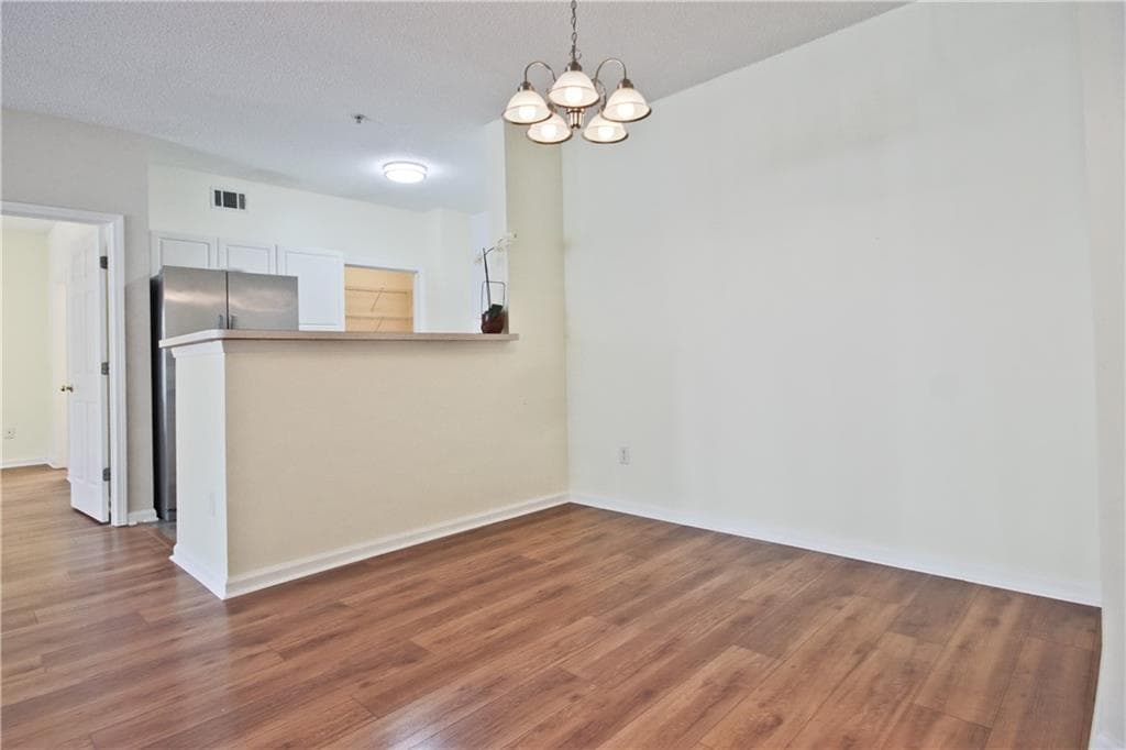 2 bedroom, 2 bathroom, 1,158 sq ft condominium for rent at 8102 WOODLAND Lane 8102, Alpharetta, GA 30009 for $2,000 a month — photo 8