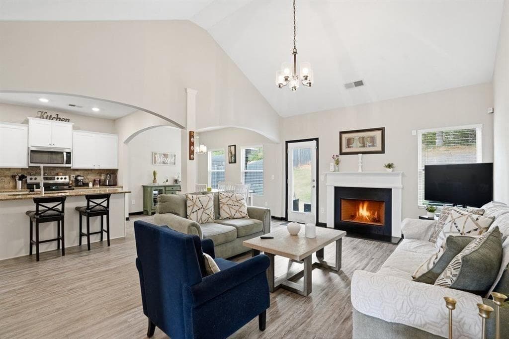3 bedroom, 3 bathroom, 2,519 sq ft single family residence for sale at 2556 Grayton Loop, Villa Rica, GA 30180 — photo 10