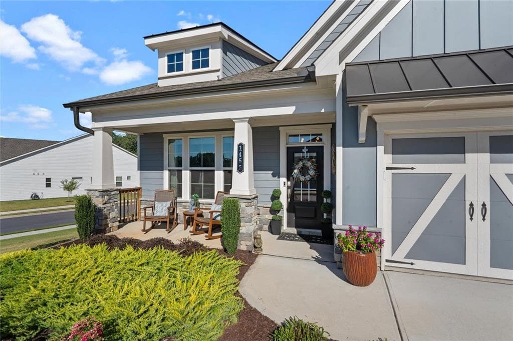 3 bedroom, 3 bathroom, 2,726 sq ft single family residence for sale at 1453 Bluffs Ridge Way, Canton, GA 30114 — photo 9