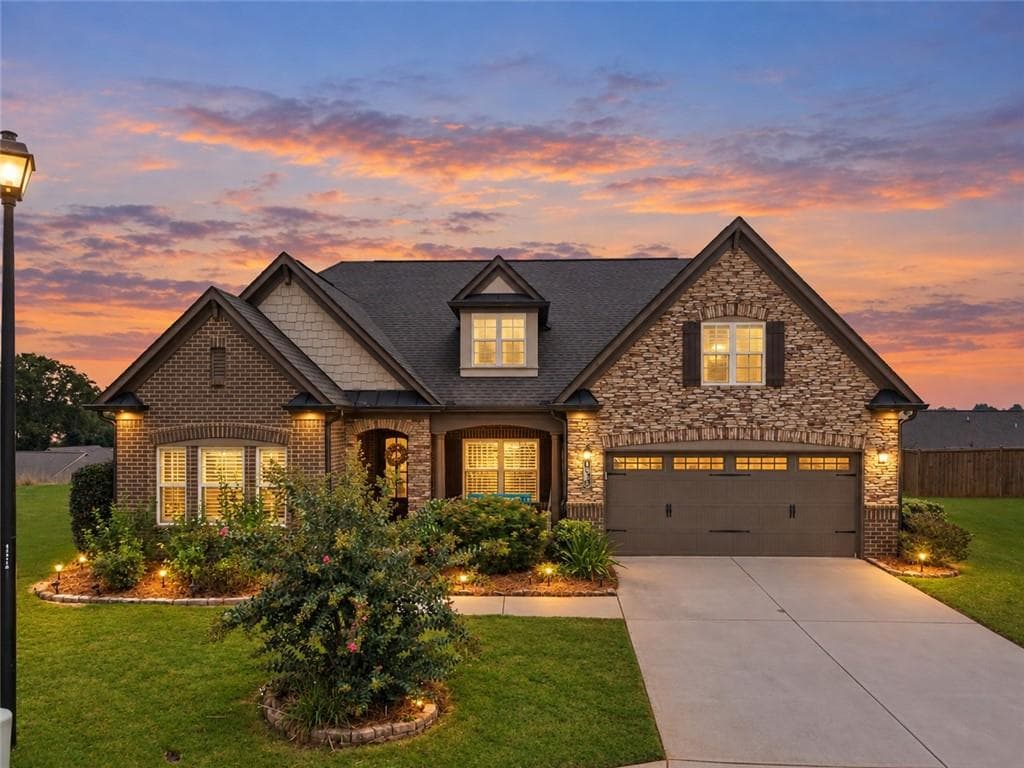 4 bedroom, 4 bathroom, 2,575 sq ft single family residence for sale at 4310 Granison Chase, Gainesville, GA 30504 — photo 2
