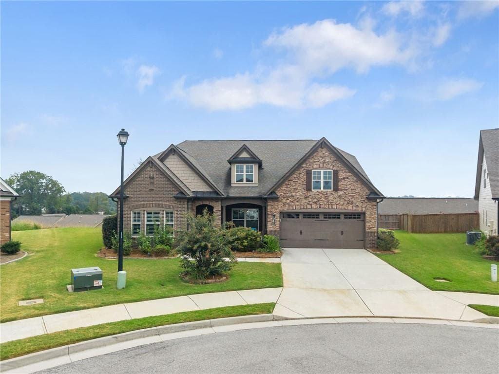 4 bedroom, 4 bathroom, 2,575 sq ft single family residence for sale at 4310 Granison Chase, Gainesville, GA 30504 — photo 3