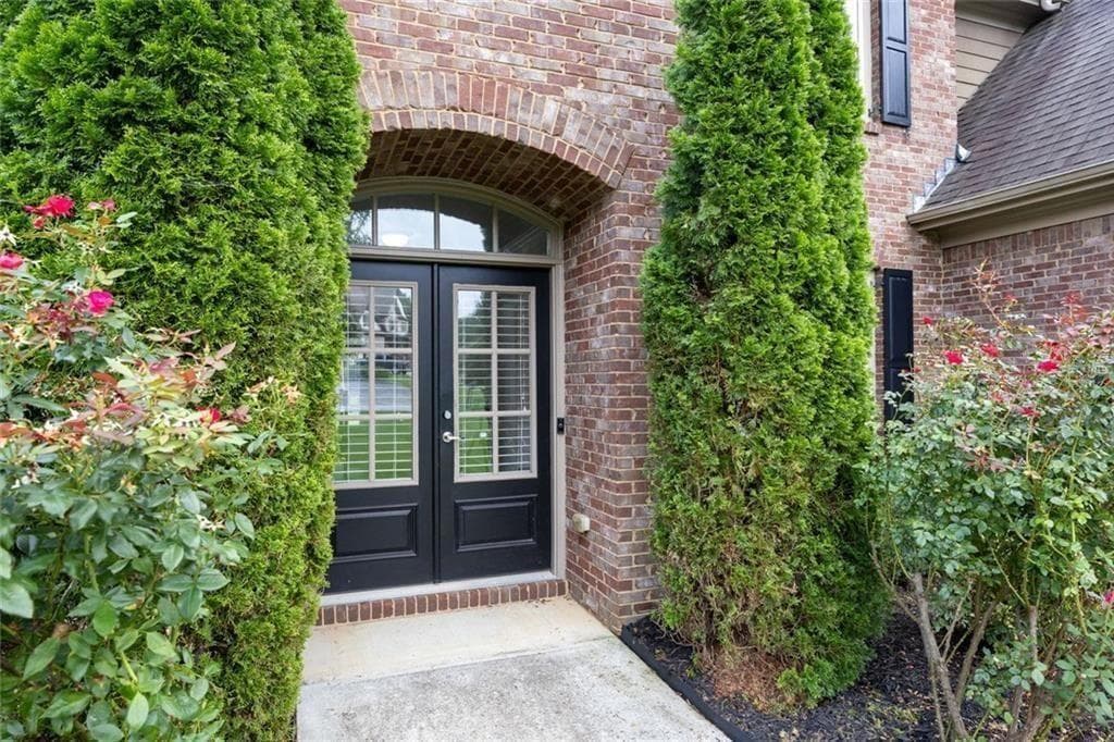 5 bedroom, 4 bathroom, 3,705 sq ft single family residence for sale at 1685 Dew Place, Marietta, GA 30064 — photo 6