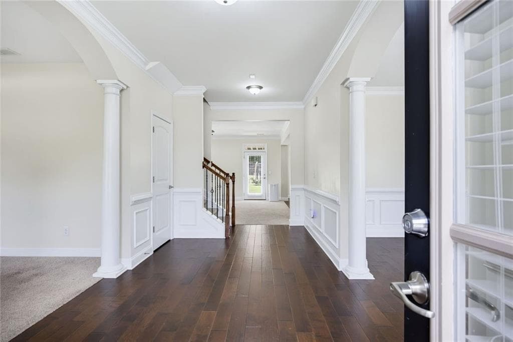 5 bedroom, 4 bathroom, 3,705 sq ft single family residence for sale at 1685 Dew Place, Marietta, GA 30064 — photo 7