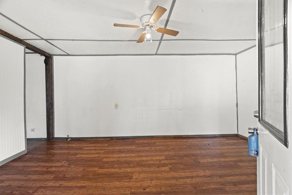 2 bedroom, 1 bathroom, 1,096 sq ft single family residence for sale at 362 River Bend Road, Plainville, GA 30733 — photo 4