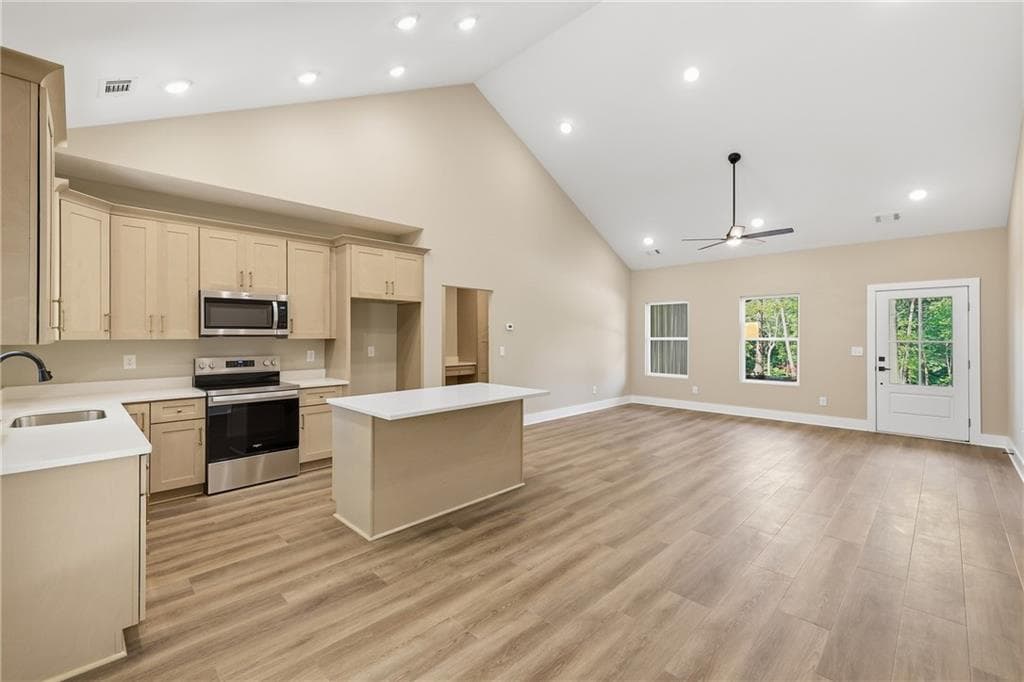 4 bedroom, 3 bathroom, 1,846 sq ft single family residence for sale at 180 Edwards Road, Clarkesville, GA 30523 — photo 7