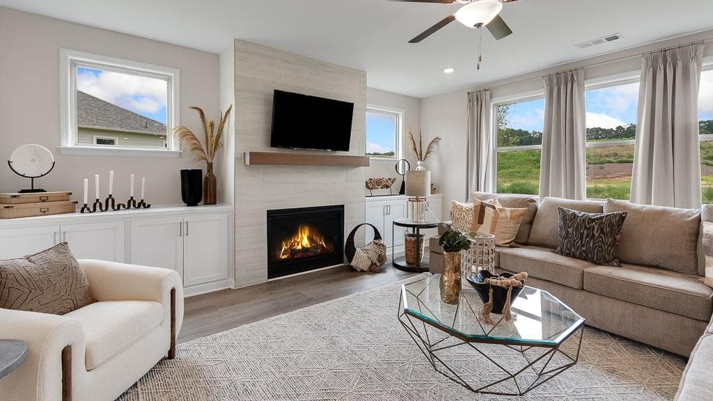 5 bedroom, 4 bathroom, 3,188 sq ft single family residence for sale at 8525 Stratford Oaks Avenue, Ball Ground, GA 30107 — photo 8