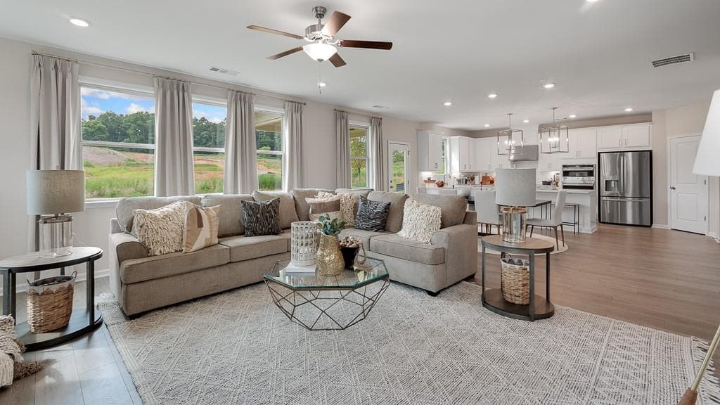 5 bedroom, 4 bathroom, 3,188 sq ft single family residence for sale at 8525 Stratford Oaks Avenue, Ball Ground, GA 30107 — photo 9