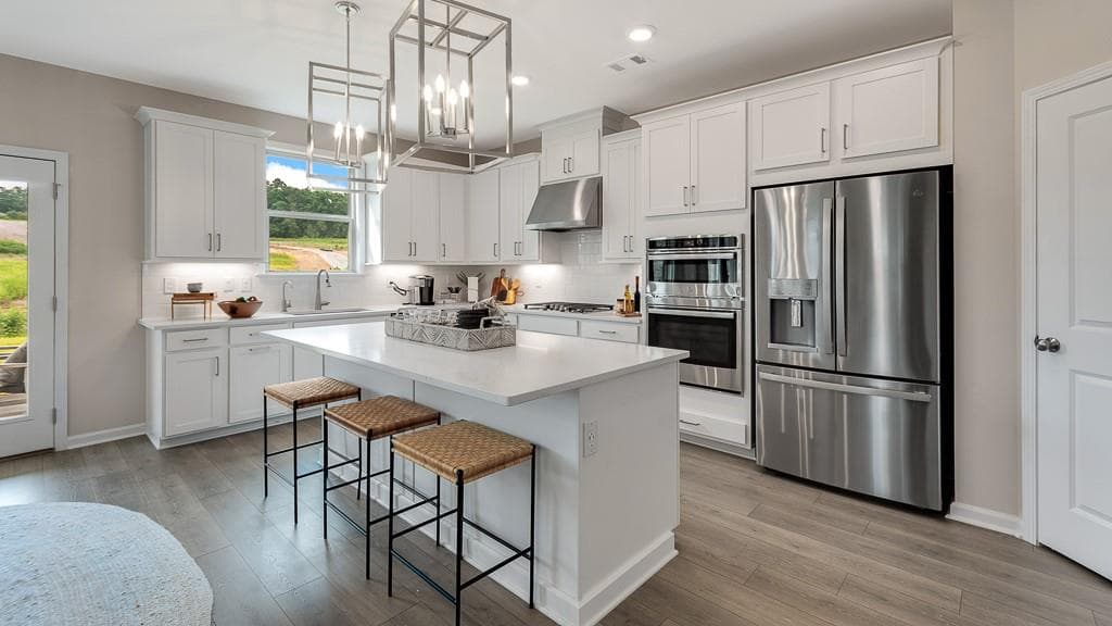 5 bedroom, 4 bathroom, 3,188 sq ft single family residence for sale at 8525 Stratford Oaks Avenue, Ball Ground, GA 30107 — photo 10