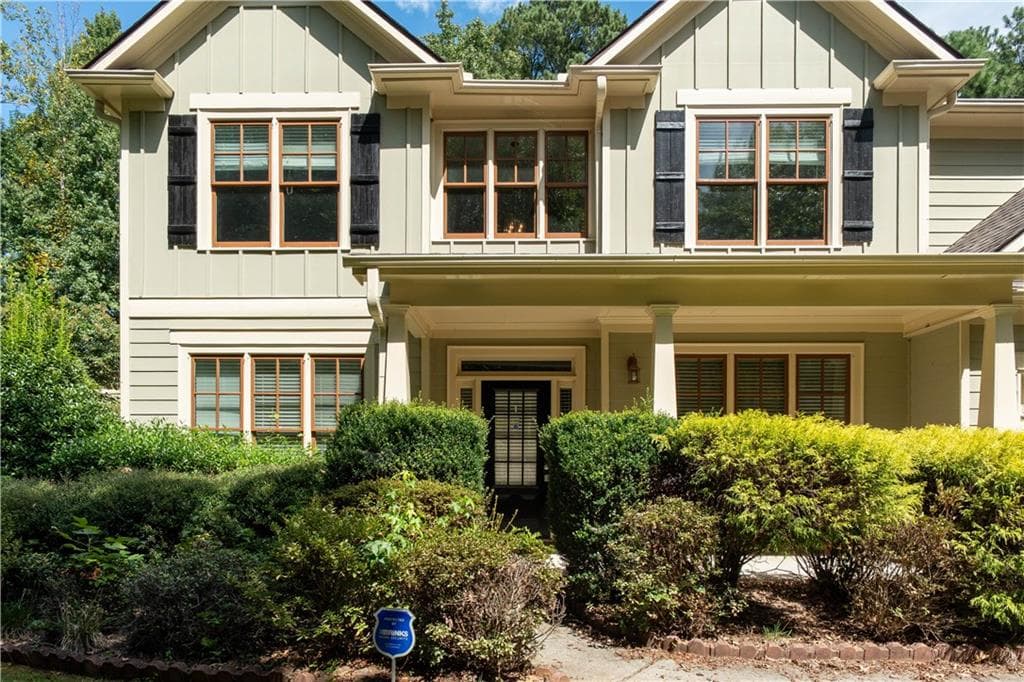 5 bedroom, 3 bathroom, 2,931 sq ft single family residence for sale at 3919 Grand Park Drive, Suwanee, GA 30024 — photo 6