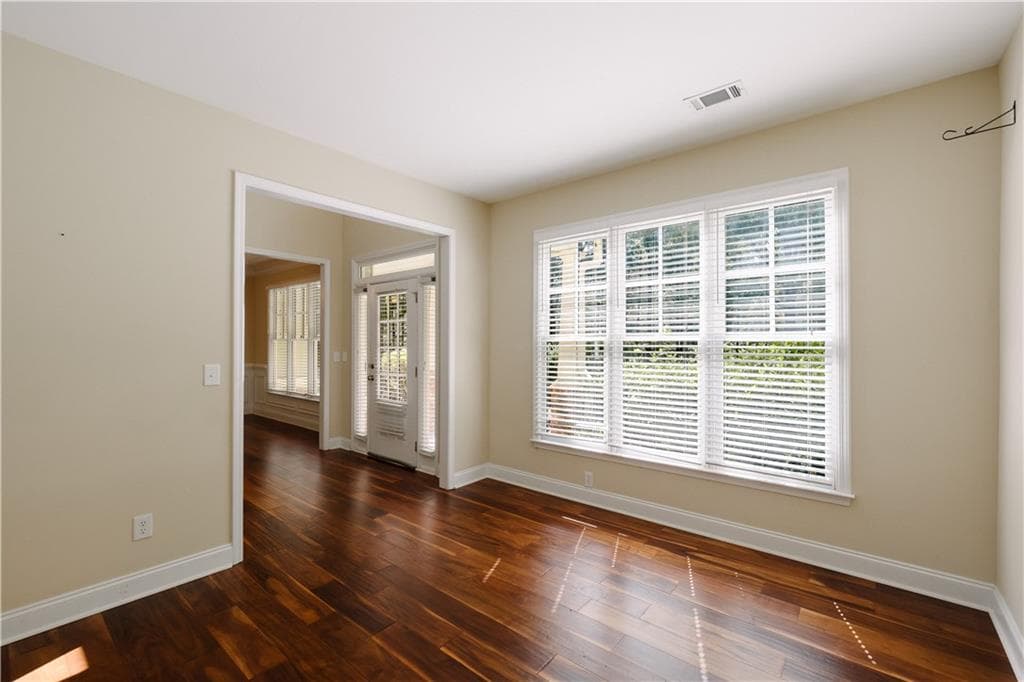 5 bedroom, 3 bathroom, 2,931 sq ft single family residence for sale at 3919 Grand Park Drive, Suwanee, GA 30024 — photo 9