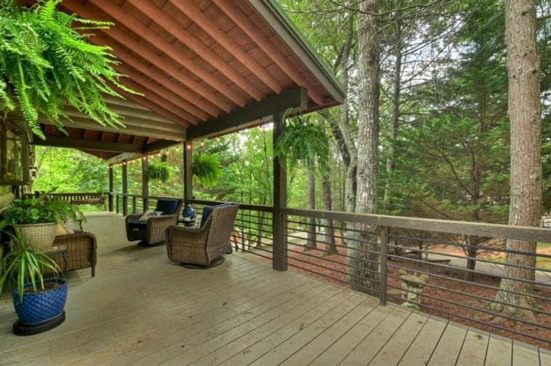 4 bedroom, 4 bathroom, 2,700 sq ft single family residence for sale at 246 Uphill Road, Blue Ridge, GA 30513 — photo 10